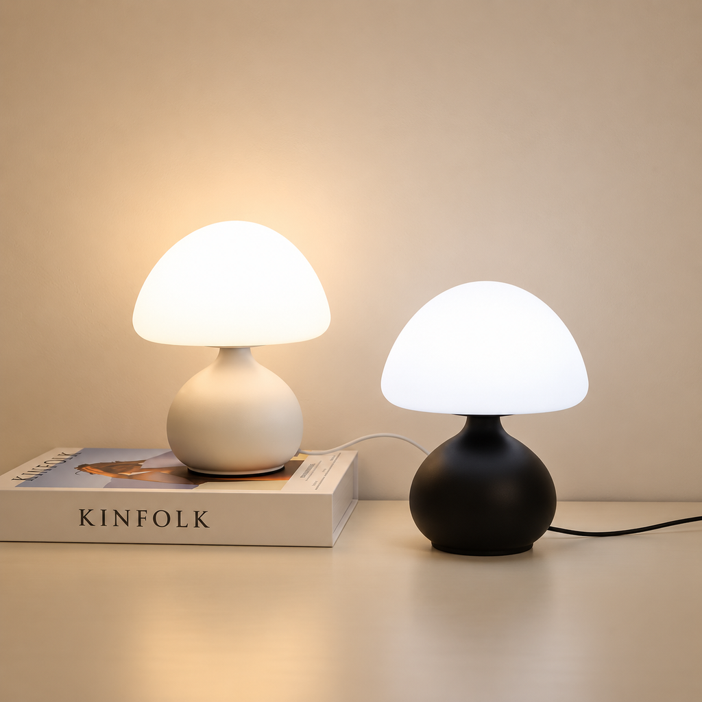 Lampe de chevet en métal SIRA en situation — vue 3