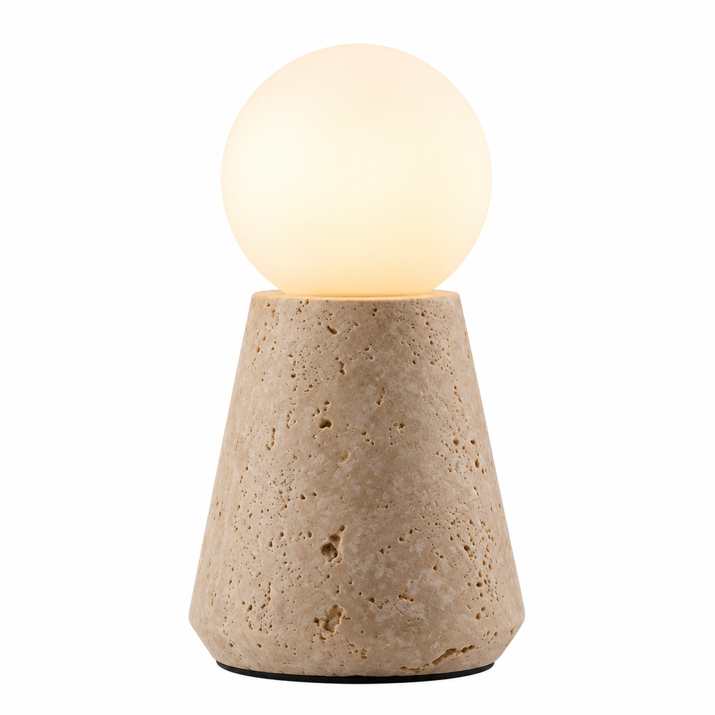Lampe de chevet en travertin MILO 20 cm à globe opalin, vue de face sur fond blanc – Ambiance Éclat